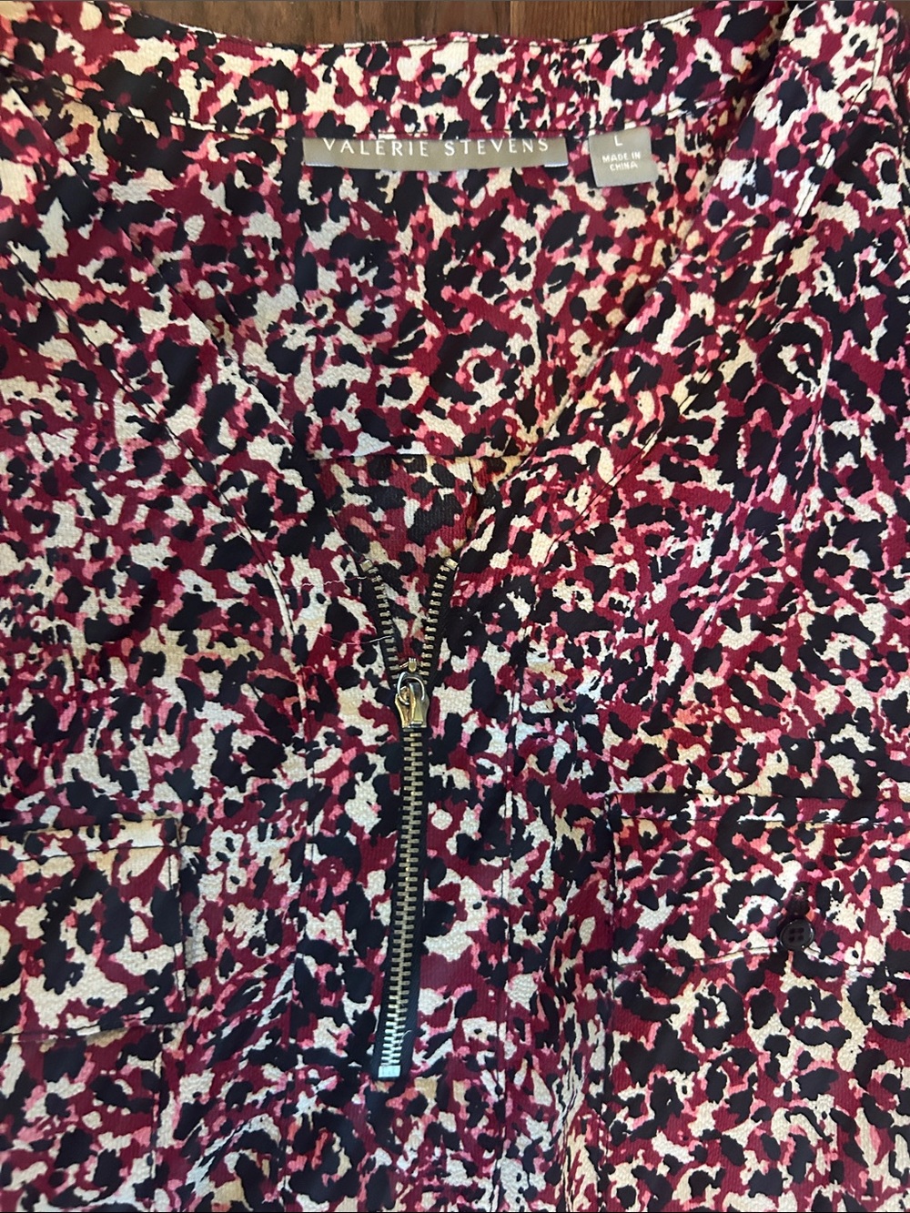 Valerie Stevens Pink & Black Abstract Print Long Sleeve Blouse Front Half Zip - Picture 2 of 4